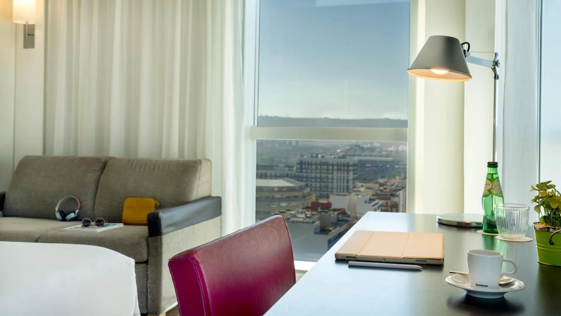 Novotel Barcelona City Otel