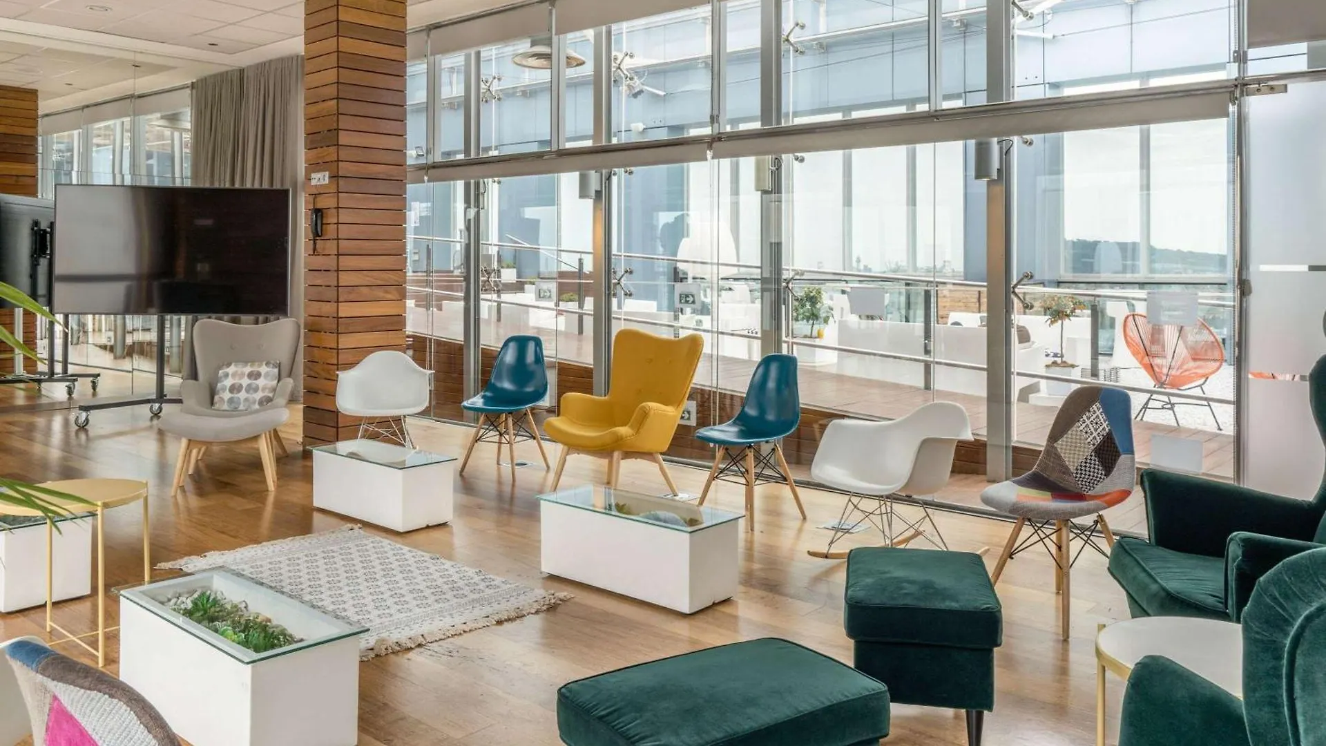 Novotel Barcelona City Otel