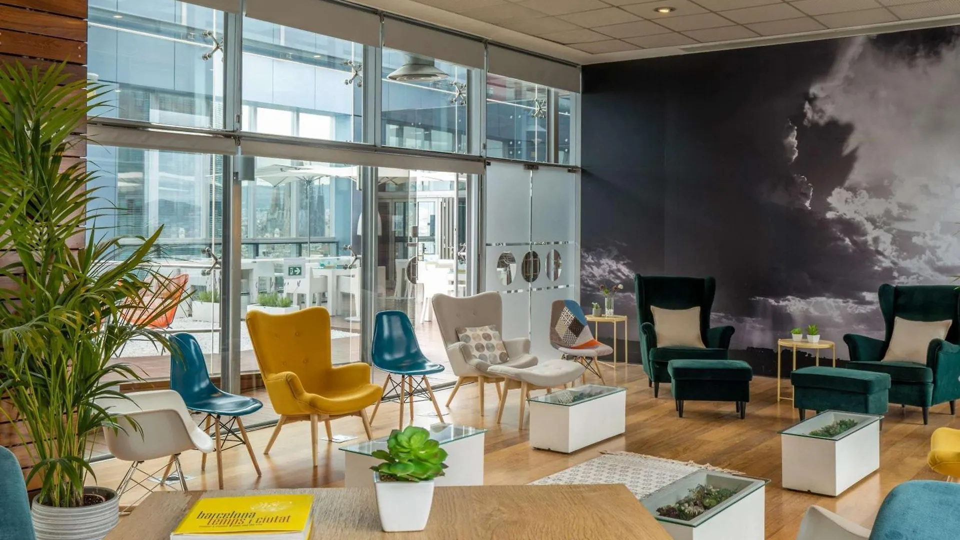 **** Hotel Novotel Barcelona City Spain