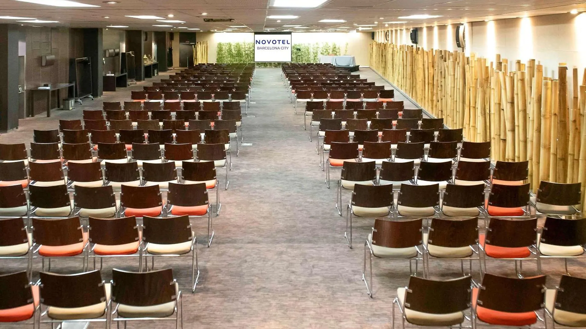 **** Ξενοδοχείο Novotel Barcelona City Ισπανία